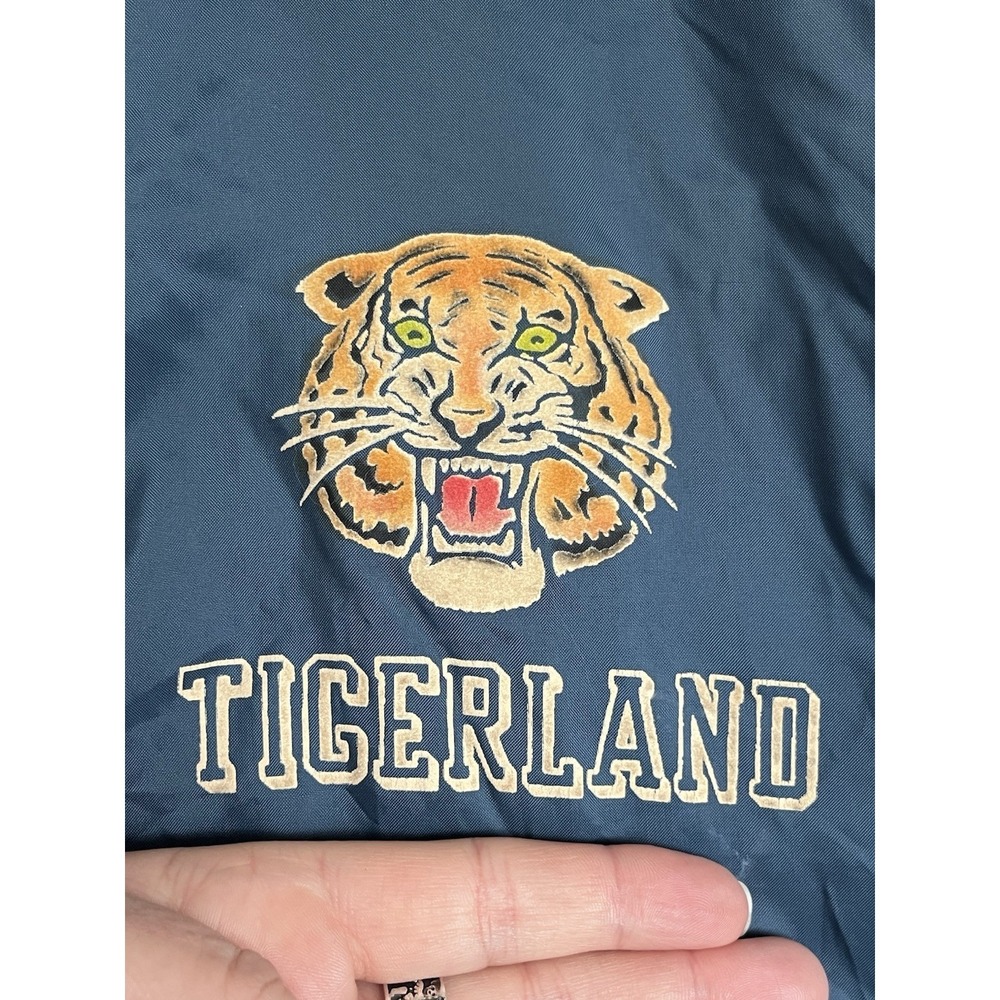 VTG 1960s KOLESPORT Nylon Jacket TIGERLAND LA Fort Polk (?) Zip Flocked Tiger M - Picture 5 of 9